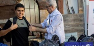 توزيع الحقائب المدرسية في القدس بالمغرب توزيع الحقائب المدرسية في القدس بالمغرب