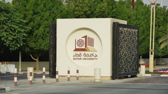 كلية الصيدلة بجامعة قطر تعتمد تقنية محاكاة الواقع المختبري (جامعة قطر)