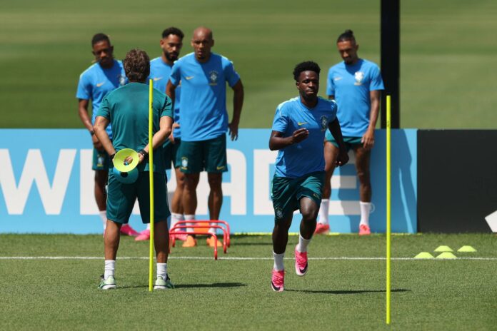 هل يحقق المغرب مفاجأة كأس العالم الأولى أمام البرازيل؟

